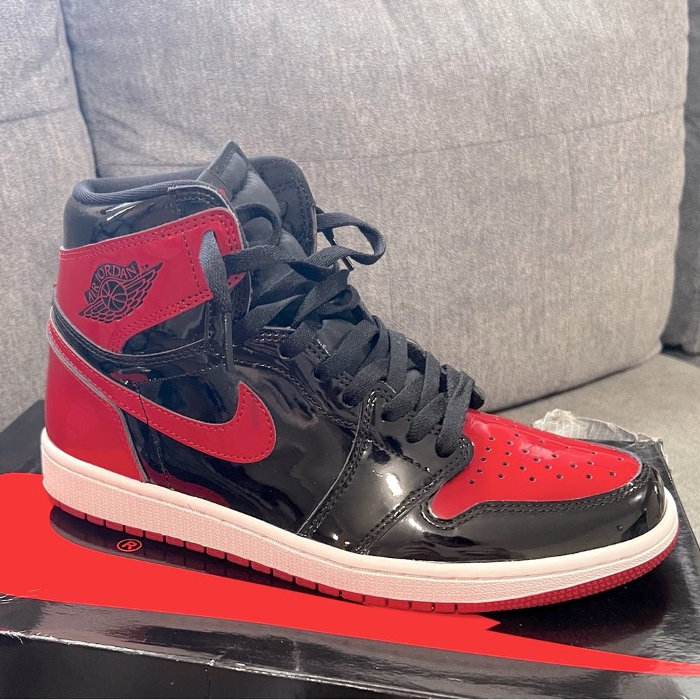 Air Jordan 1 patent Bred reimagined size 9.5